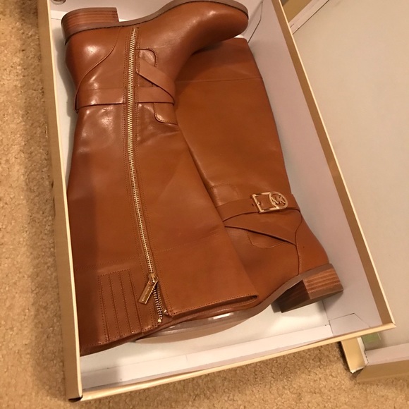 Michael Kors Boots - Picture 5 of 6